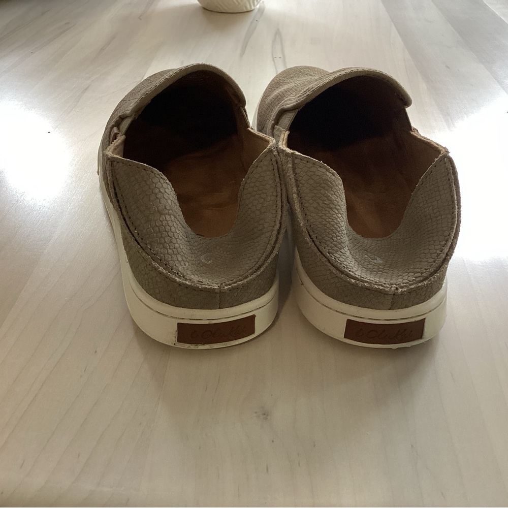 Olukai Pehuea Slip-On in Clay Leather size 7.5 - Picture 7 of 8
